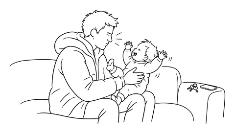 Illustration: Ein Vater auf dem Sofa hält ein lachendes Baby hoch, das Handy liegt zur Seite gelegt.